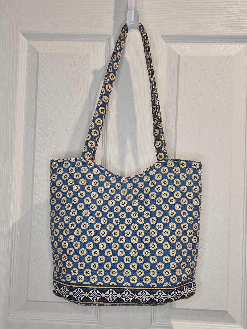 Vera Bradley Riviera Blue Bucket Tote Quilted Cotton Floral Shoulder Bag Purse